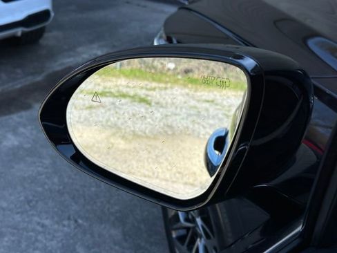 Used 2023 Genesis GV70 2.5T w/ Select Package AWD/4WD image 14