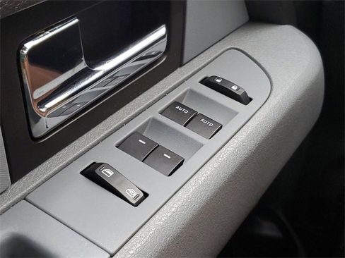 Used 2014 Ford F150 XLT w/ Equipment Group 302A Luxury image 22