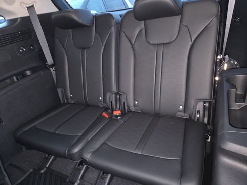 New 2026 Kia Sorento SX image 6