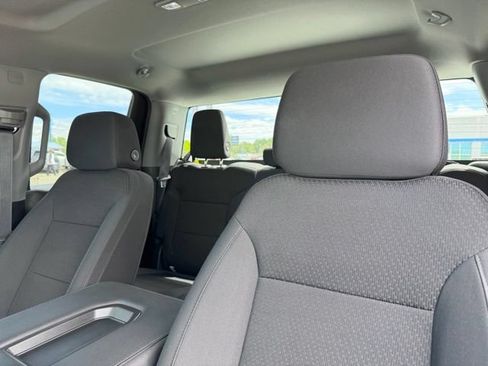 Used 2026 GMC Sierra 1500 Pro w/ Pro Value Package AWD/4WD image 25