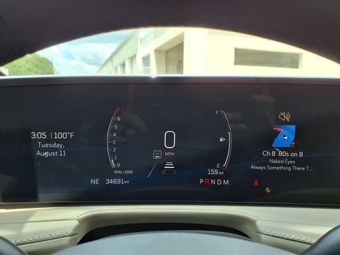Used 2024 Cadillac XT4 Premium Luxury FWD image 30