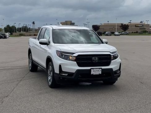Used 2025 Honda Ridgeline RTL image 3