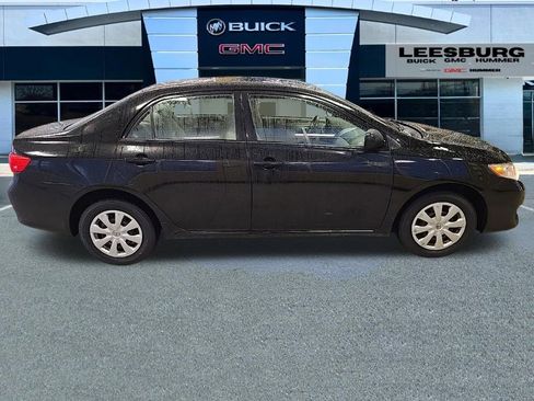 Used 2010 Toyota Corolla LE image 8