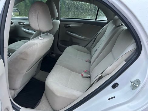 Used 2010 Toyota Corolla LE image 13