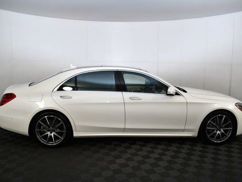 Used 2018 Mercedes-Benz S 560 Sedan image 5