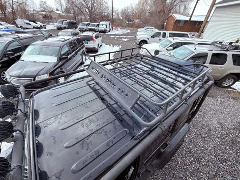 Used 2012 Jeep Wrangler Unlimited Rubicon w/ Max Tow Pkg image 3