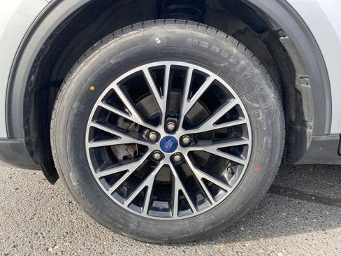 Used 2021 Ford Escape SE w/ Convenience Package image 22