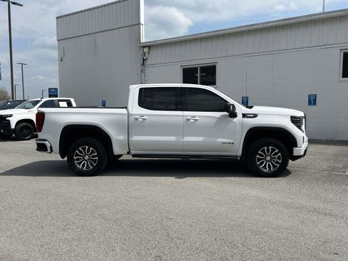 Used 2023 GMC Sierra 1500 AT4 w/ AT4 Premium Package image 2