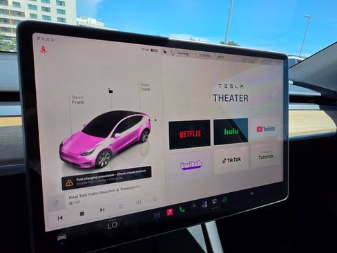 Used 2023 Tesla Model Y 2WD image 33