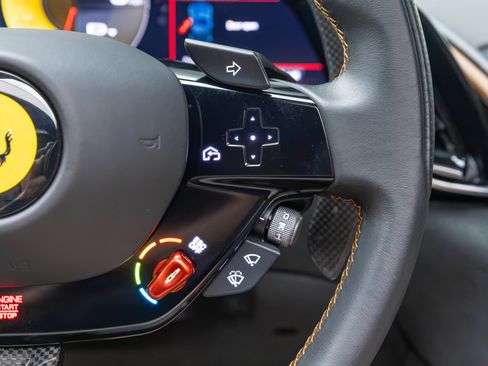 Used 2024 Ferrari Roma Spider RWD image 16