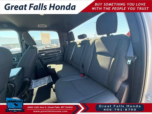Used 2026 RAM 2500 Big Horn AWD/4WD image 22