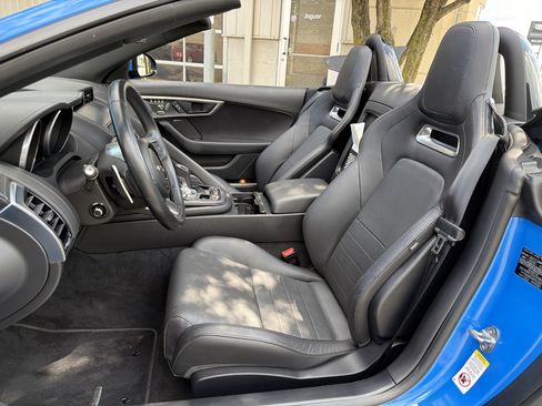 Used 2018 Jaguar F-TYPE R-Dynamic AWD/4WD image 19