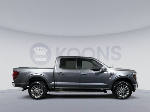 Used 2025 Ford F150 Lariat w/ Equipment Group 501A Mid AWD/4WD image 12
