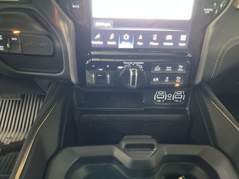 Used 2023 RAM 3500 Limited image 71