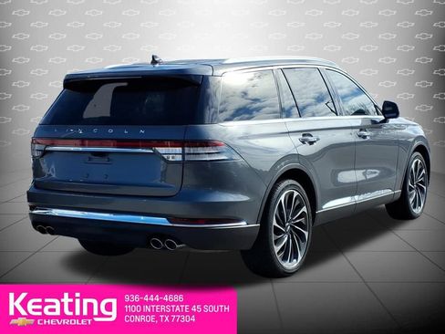 Used 2023 Lincoln Aviator Reserve w/ Equipment Group 201A image 6