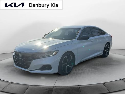 Used 2021 Honda Accord Sport image 3