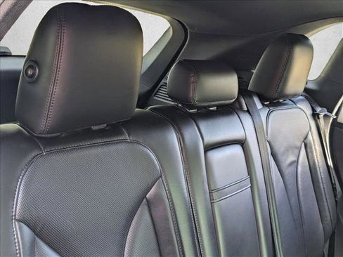 Used 2017 Lincoln MKC Reserve image 19