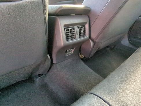 Used 2025 Toyota Camry LE image 19