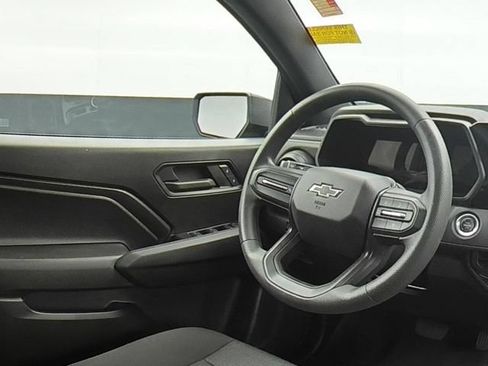Used 2024 Chevrolet Colorado Trail Boss w/ Advanced Trailering Package AWD/4WD image 17
