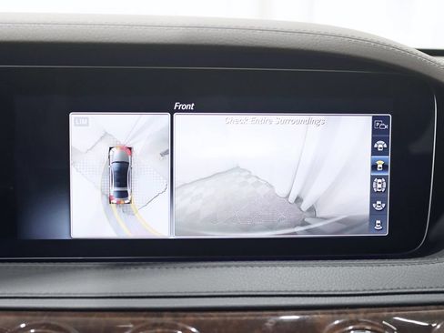 Used 2019 Mercedes-Benz S 560 4MATIC Sedan image 23