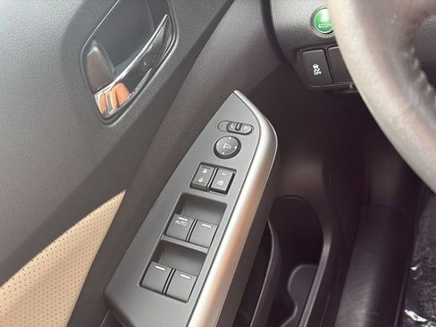 Used 2016 Honda CR-V EX-L image 20