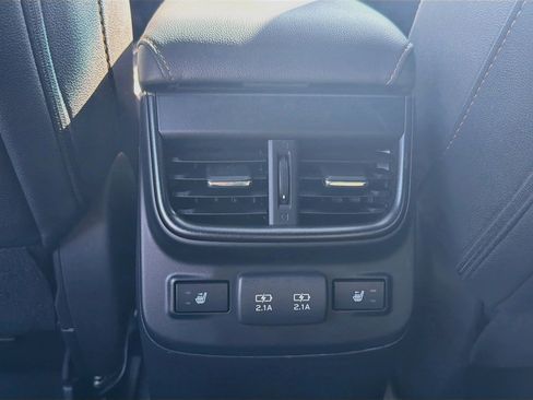 Used 2022 Subaru Outback Wilderness AWD/4WD image 29