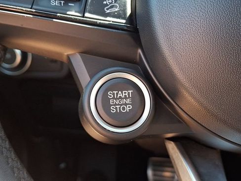 Used 2023 Alfa Romeo Stelvio Ti AWD/4WD image 23