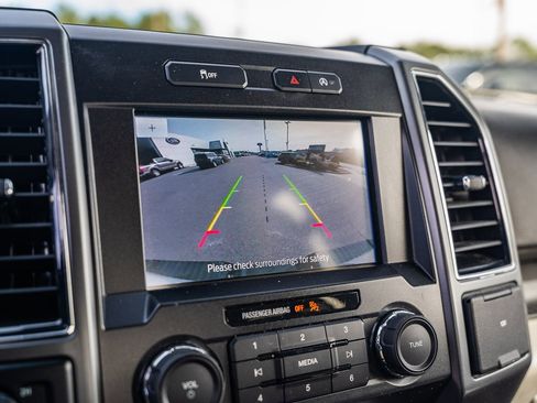 Certified 2020 Ford F150 XLT w/ Trailer Tow Package image 29