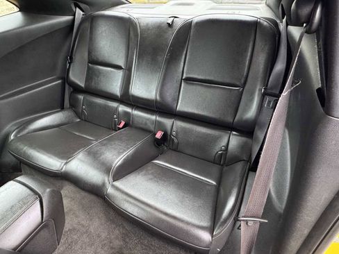 Used 2010 Chevrolet Camaro LT image 32