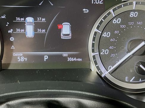 Used 2022 Toyota Highlander Platinum AWD/4WD image 12