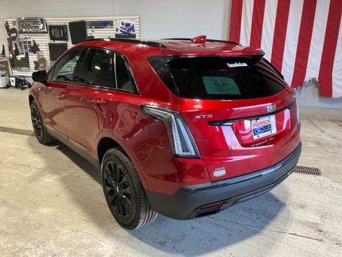 Used 2021 Cadillac XT5 Sportv w/ LPO, ONYX Package image 14