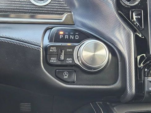 Used 2020 RAM 1500 Limited AWD/4WD image 12