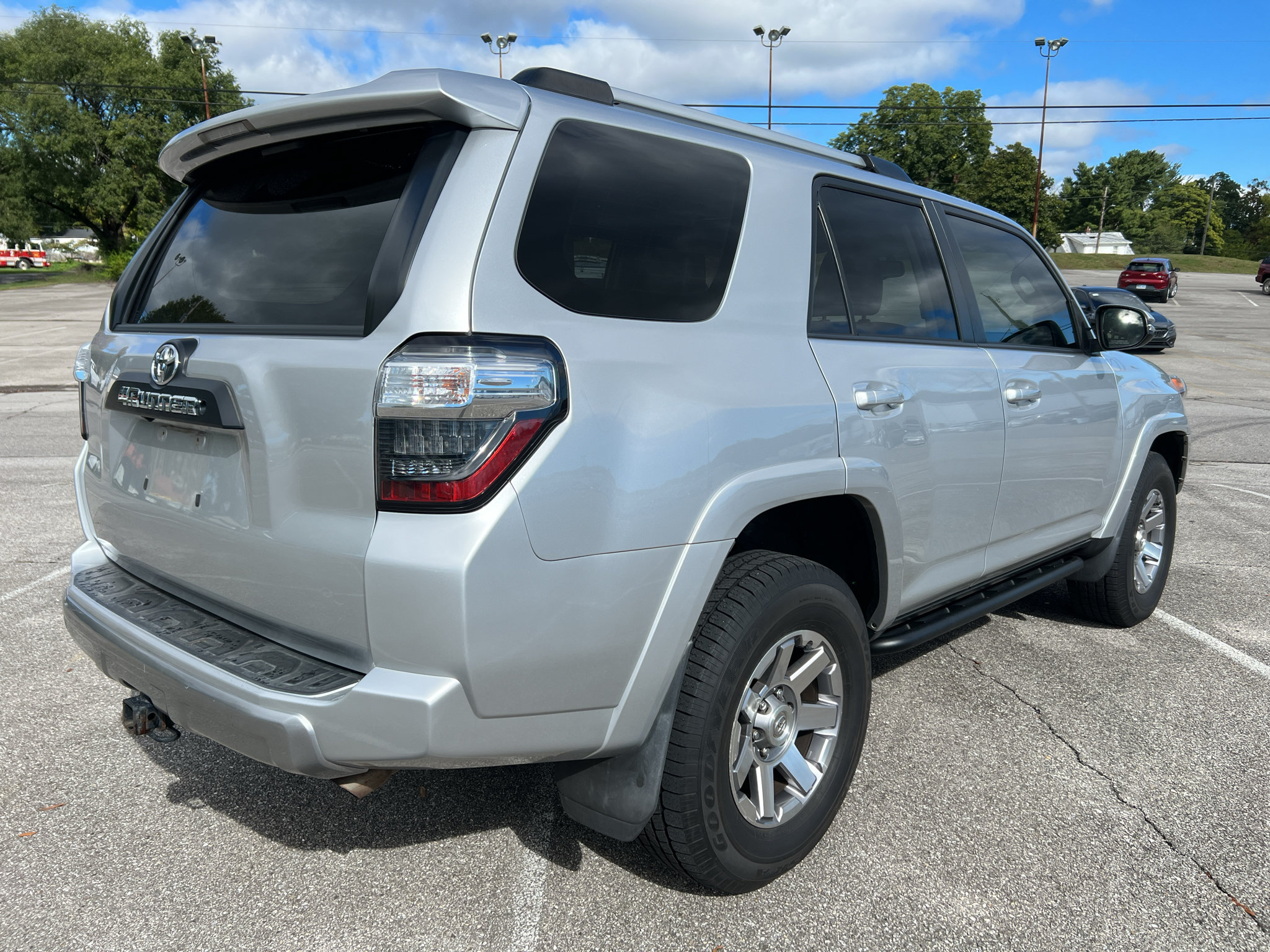 Used 2014 Toyota 4Runner Trail Premium AWD/4WD image 3