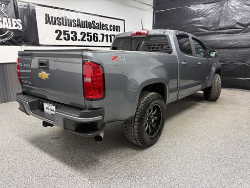 Used 2019 Chevrolet Colorado Z71 AWD/4WD image 3