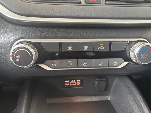 Used 2019 Nissan Altima 2.5 S FWD image 24