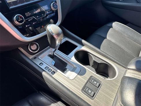 Used 2018 Nissan Murano SL w/ Midnight Edition Package image 32
