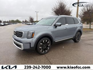 Certified 2025 Kia Telluride SX w/ SX Captain's Chair Package video 1