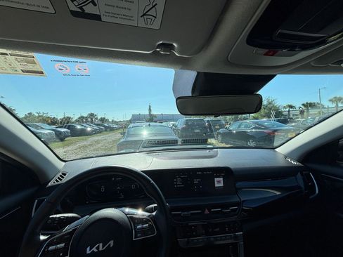 Used 2025 Kia Seltos S FWD image 35