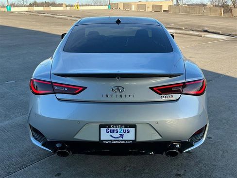 Used 2017 INFINITI Q60 Red Sport 400 image 5