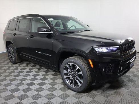New 2025 Jeep Grand Cherokee L Overland image 2