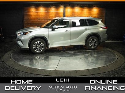 Used 2024 Toyota Highlander XLE