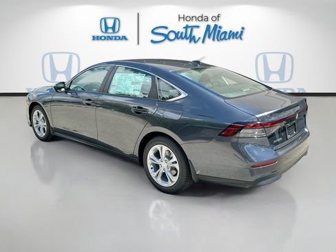 New 2025 Honda Accord LX image 4