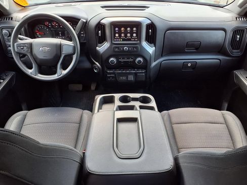 Used 2024 Chevrolet Silverado 1500 Custom Trail Boss AWD/4WD image 15