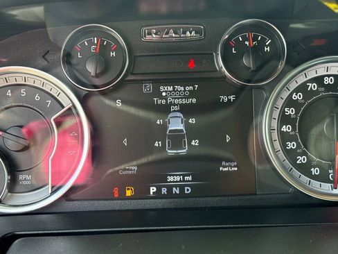 Used 2022 RAM 1500 Classic SLT w/ Electronics Group image 27