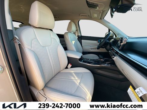 New 2026 Kia Sorento S image 13