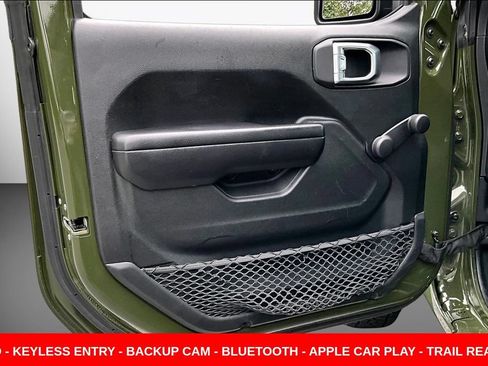 Used 2020 Jeep Wrangler Unlimited Sport AWD/4WD image 18