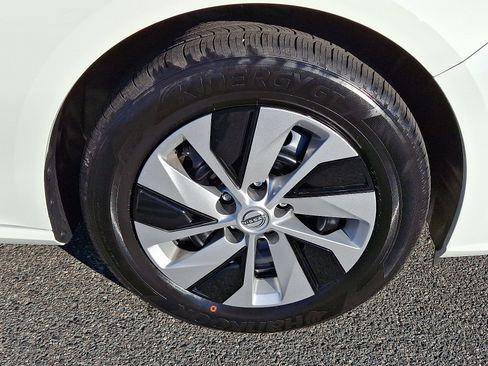 Certified 2025 Nissan Altima 2.5 S image 8