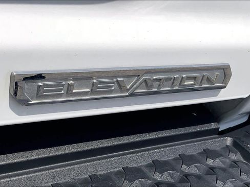 Certified 2023 GMC Canyon Elevation w/ Elevation Premium Package RWD image 10
