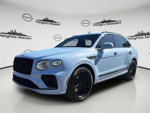 Used 2021 Bentley Bentayga AWD/4WD image 1