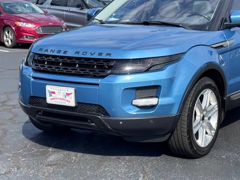 Used 2012 Land Rover Range Rover Evoque Pure Premium w/ Pure Premium Xenon Pkg AWD/4WD image 39